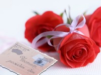 Картичка и рози за Рожден ден